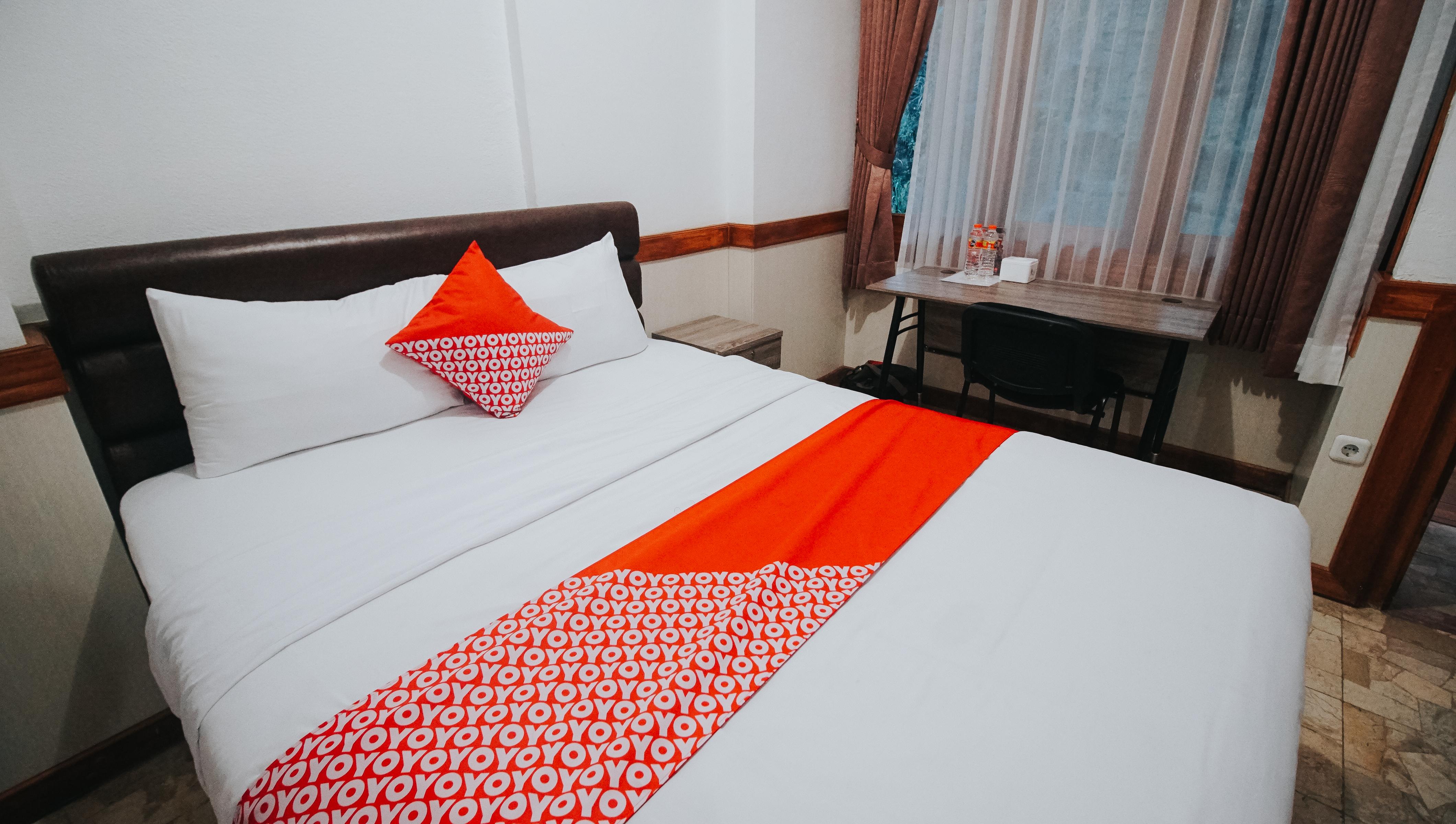 Oyo 1209 Tirtasari Nice Guesthouse Bandung Exterior foto